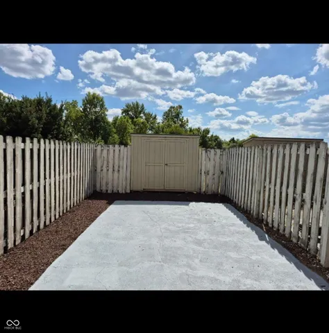 $124,900 | 7411 Countrybrook Drive, Indianapolis, IN 46260