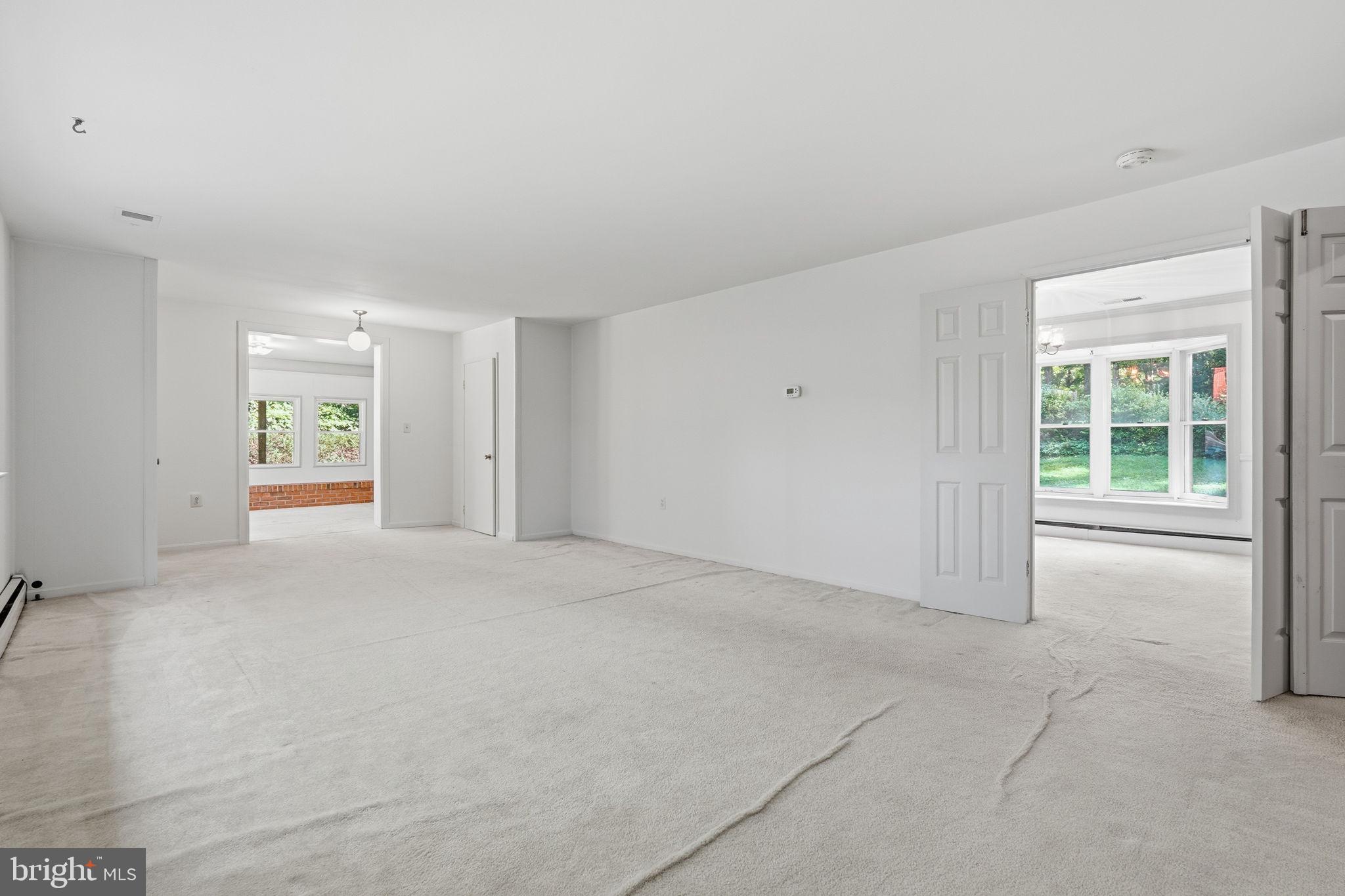7205 Signal Hill Road Manassas, VA 20111 - Photo 7 of 57 Gallery Image 7