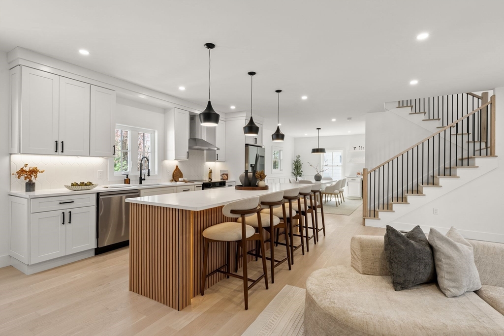 7 Nelson Road Burlington, MA 01803 - Photo 11 of 42 Gallery Image 11