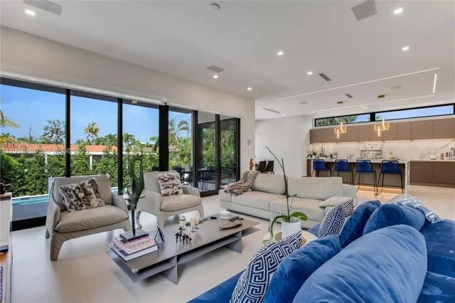 $3,495,000 | 8826 Froude Avenue, Surfside, FL 33154