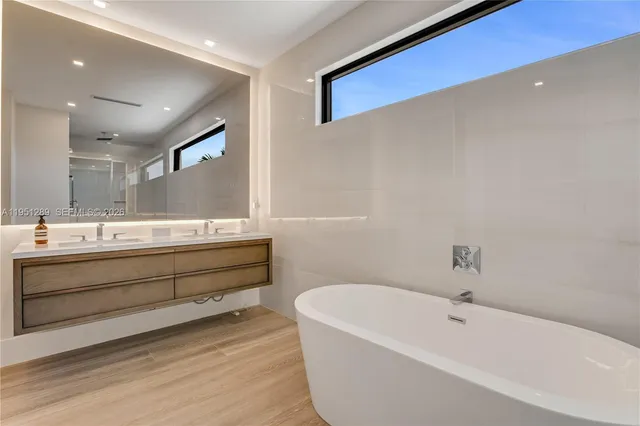 $3,495,000 | 8826 Froude Avenue, Surfside, FL 33154