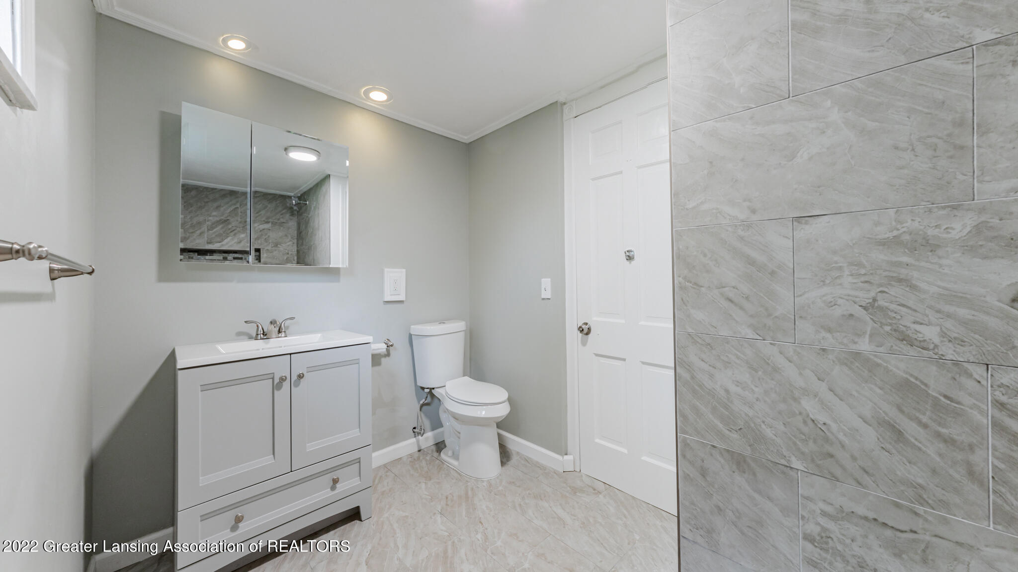 1019 Abbot Road East Lansing, MI 48823 - Photo 12 of 24 1019Abbot12