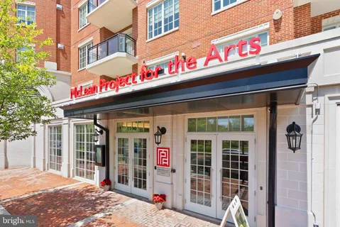 $1,025,000 | 6900 Fleetwood Road, Unit 415, McLean, VA 22101