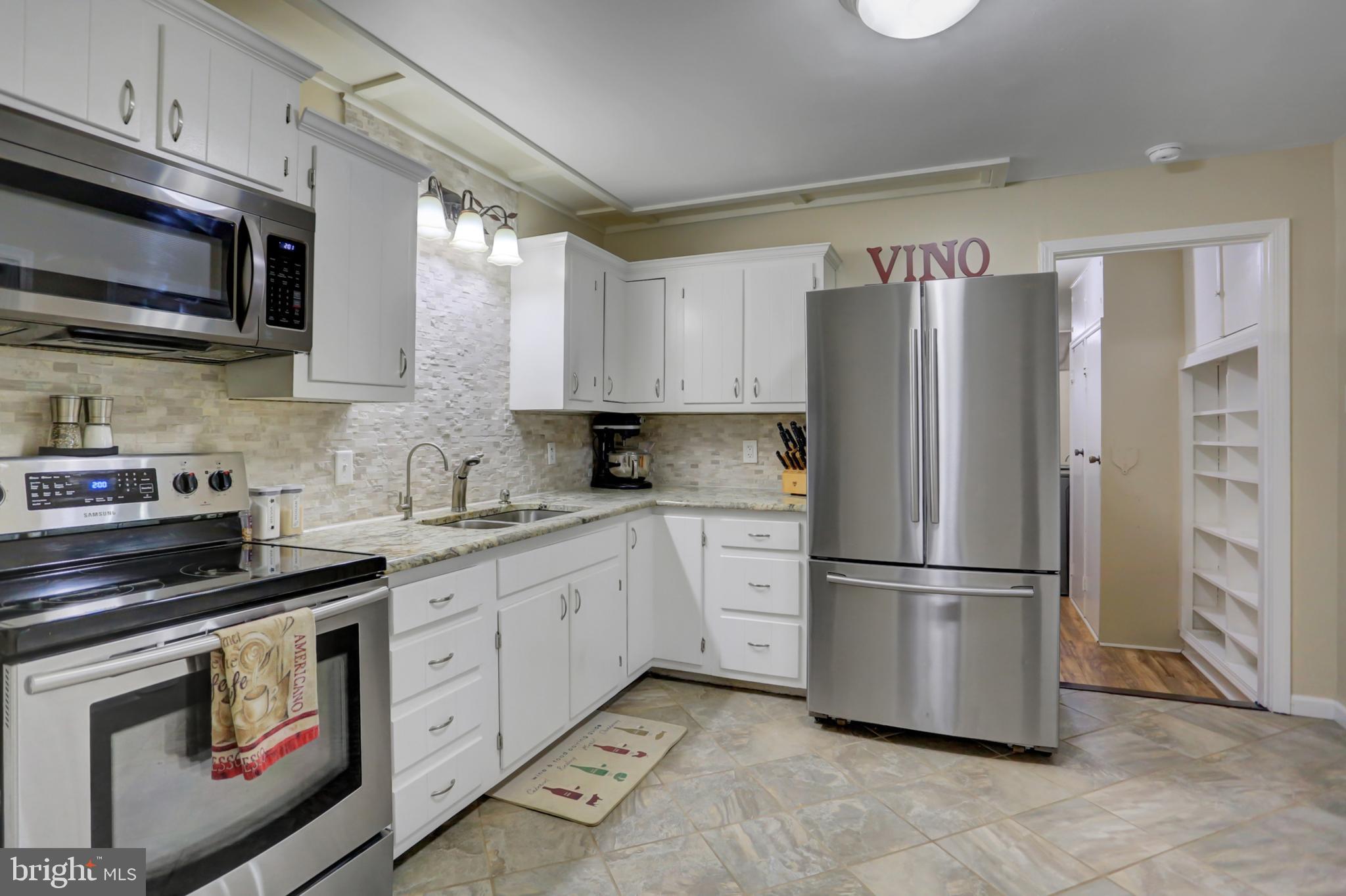 7024 Pine Road Harrisburg, PA 17112 - Photo 11 of 39 Gallery Image 11