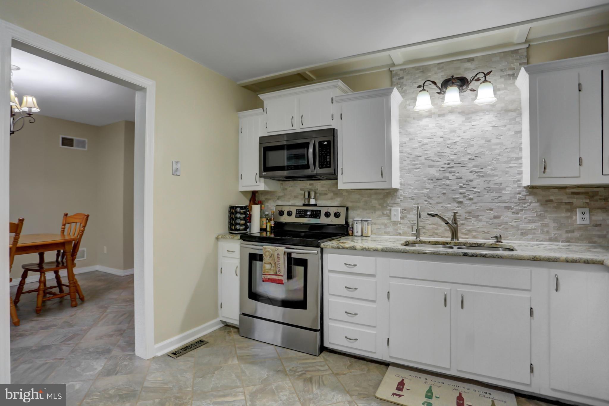 7024 Pine Road Harrisburg, PA 17112 - Photo 12 of 39 Gallery Image 12