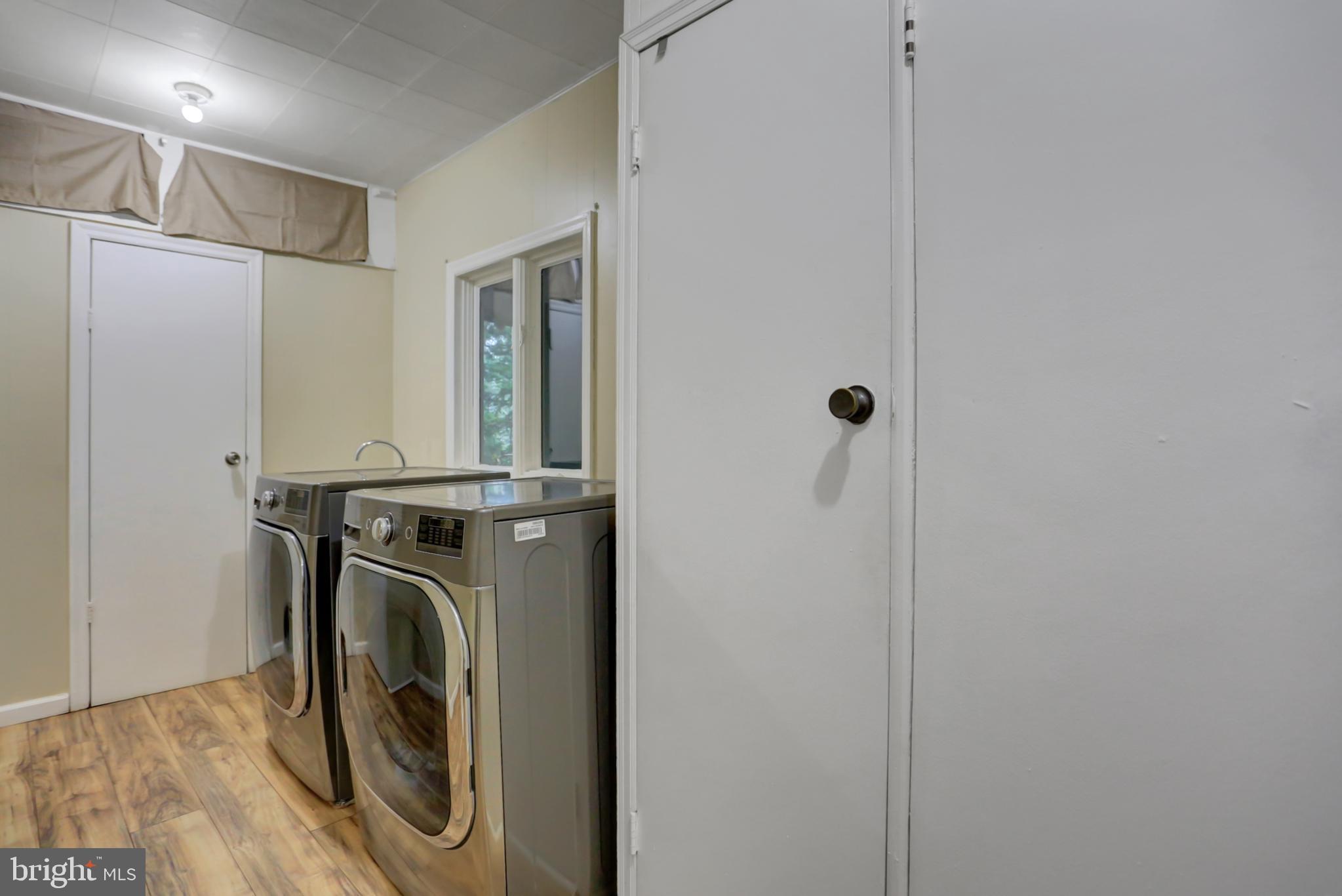 7024 Pine Road Harrisburg, PA 17112 - Photo 16 of 39 Gallery Image 16