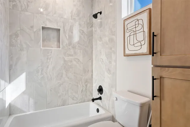 $595,000 | 6321 Friendswood Drive, Austin, TX 78723