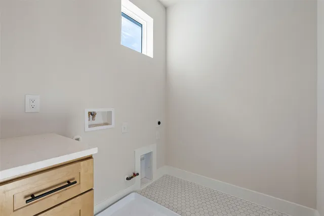 $595,000 | 6321 Friendswood Drive, Austin, TX 78723