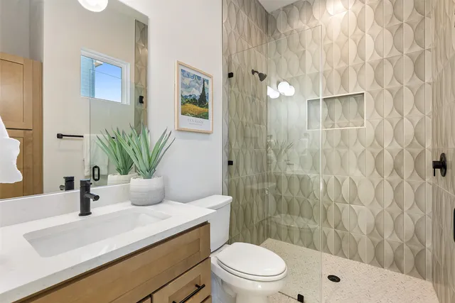 $595,000 | 6321 Friendswood Drive, Austin, TX 78723