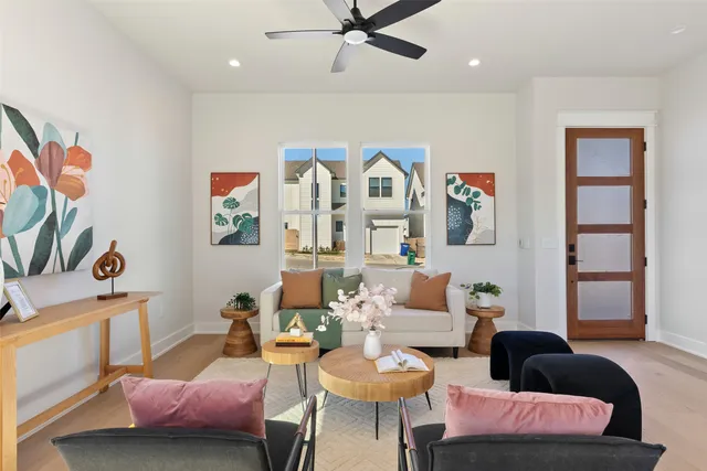 $595,000 | 6321 Friendswood Drive, Austin, TX 78723