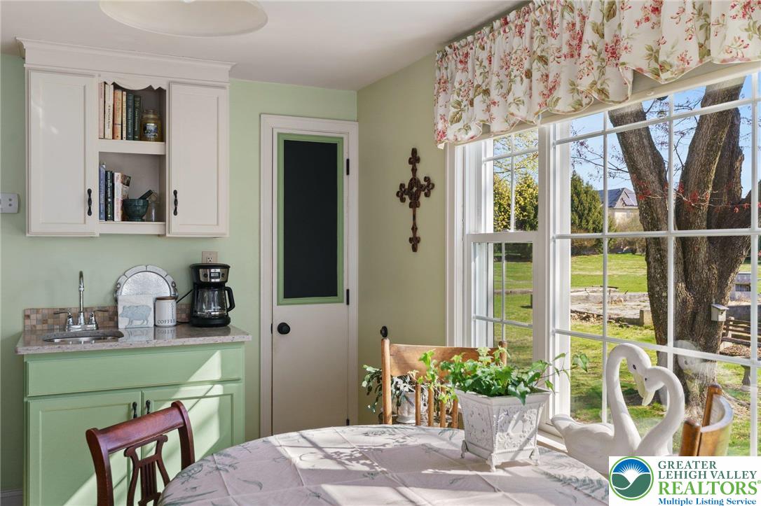 4150 Hecktown Road Bethlehem, PA 18020 - Photo 26 of 60 Gallery Image 26