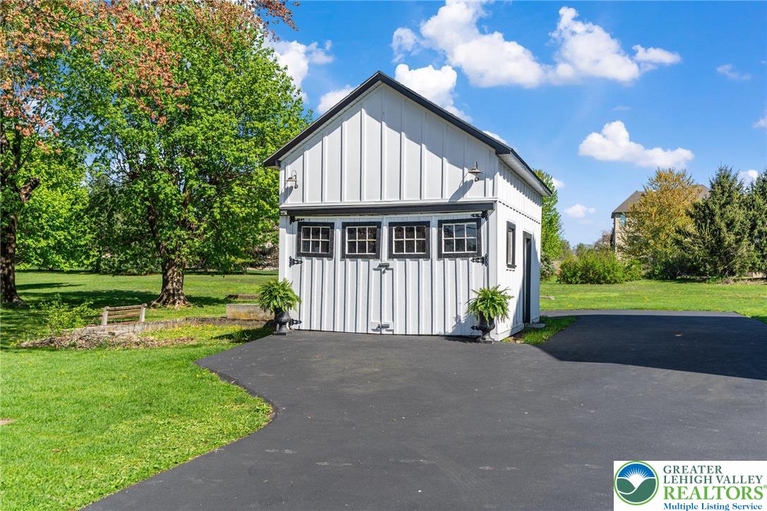 4150 Hecktown Road Bethlehem, PA 18020 - Photo 7 of 60 Gallery Image 7