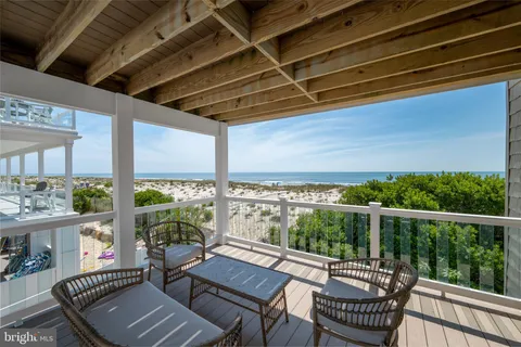 $4,199,000 | 209 East 20th Street, Long Beach Township, NJ 08008