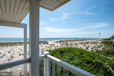 $4,199,000 | 209 East 20th Street, Long Beach Township, NJ 08008