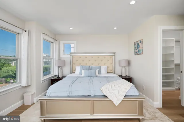 $4,199,000 | 209 East 20th Street, Long Beach Township, NJ 08008