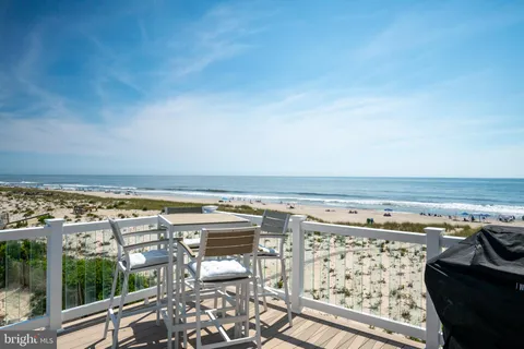 $4,199,000 | 209 East 20th Street, Long Beach Township, NJ 08008