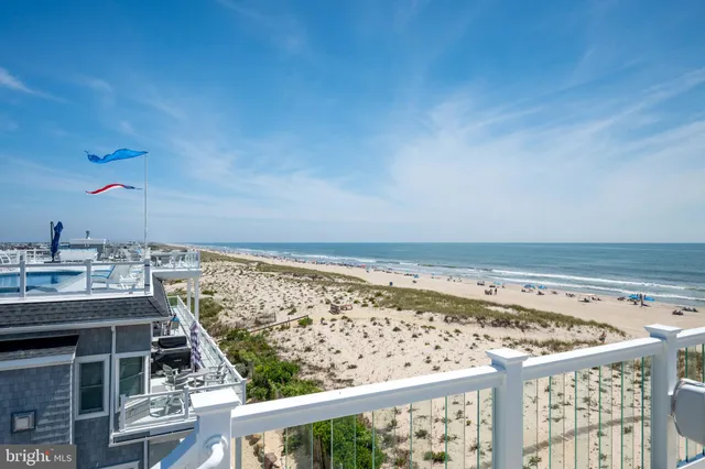 $4,199,000 | 209 East 20th Street, Long Beach Township, NJ 08008