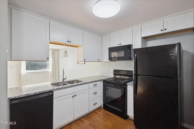 $229,000 | 114 Colt Lane, Unit 6, Johnson City, TN 37601