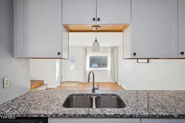 $219,000 | 114 Colt Lane, Unit 6, Johnson City, TN 37601