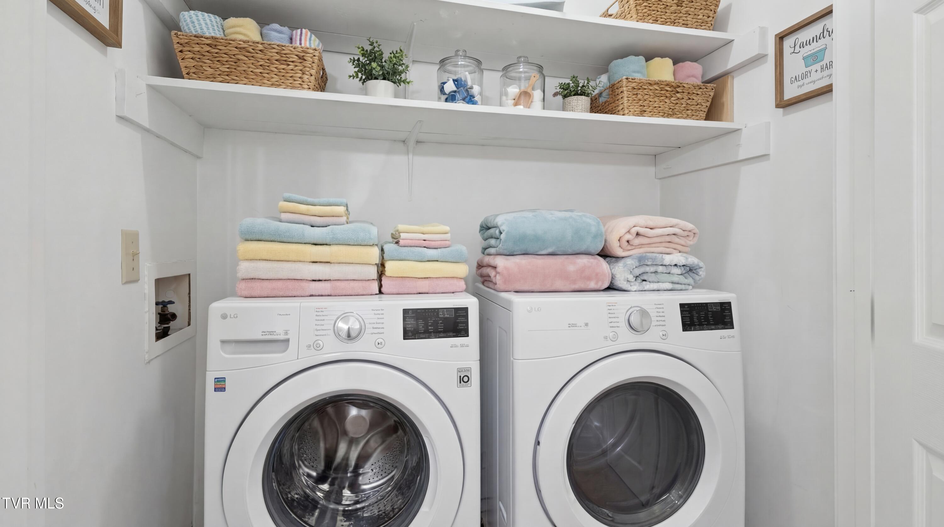 114 Colt Lane, Unit 6 Johnson City, TN 37601 - Photo 21 of 49 0001G