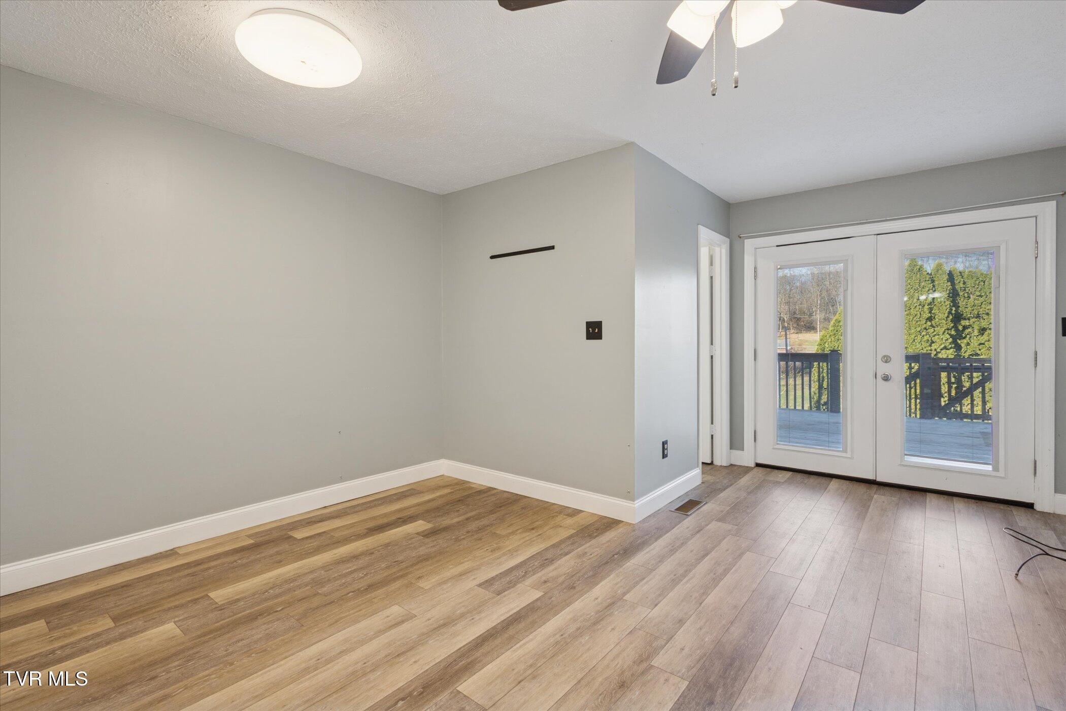 114 Colt Lane, Unit 6 Johnson City, TN 37601 - Photo 22 of 49 16