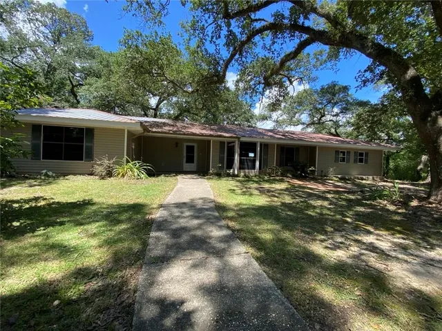 $358,000 | 20213 Narrow Road, Covington, LA 70435