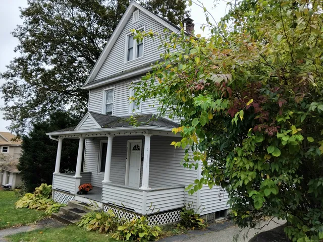$279,900 | 21 Roosevelt Avenue, Torrington, CT 06790