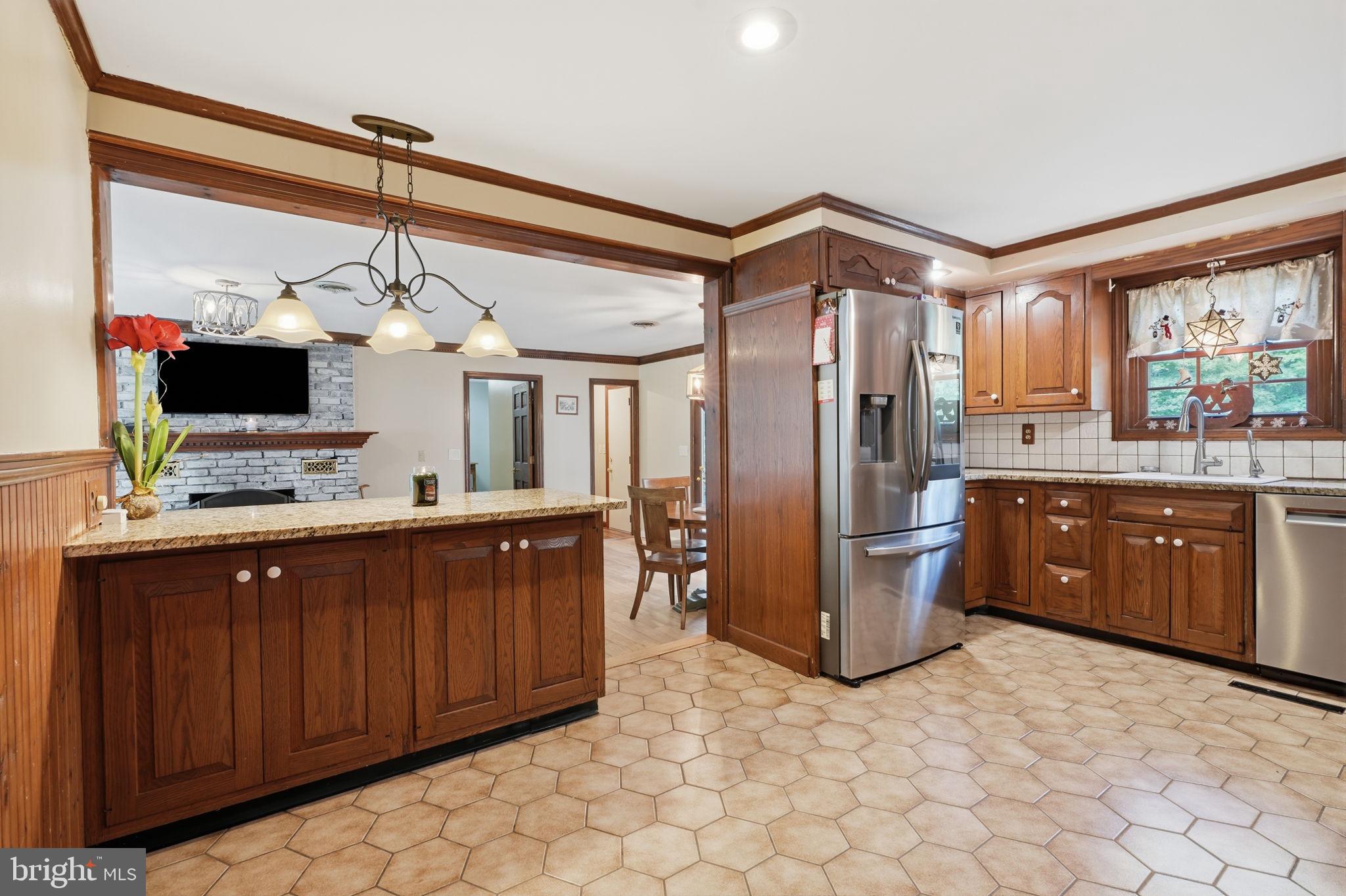 244 Federal City Road Pennington, NJ 08534 - Photo 9 of 32 Kitchen