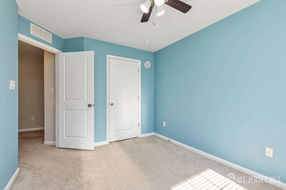 1302 Hights Farm Road North Monroe Township, NJ 08831 - Photo 31 of 39