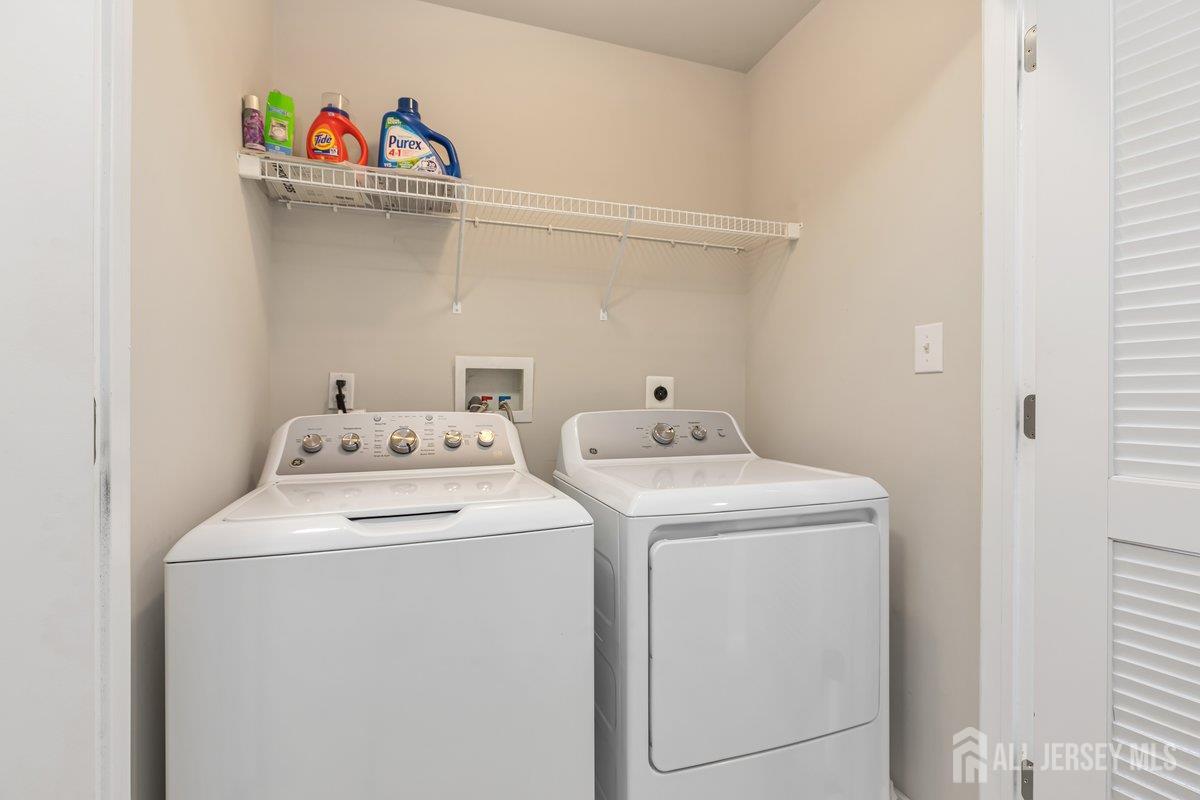 1302 Hights Farm Road North Monroe Township, NJ 08831 - Photo 34 of 39