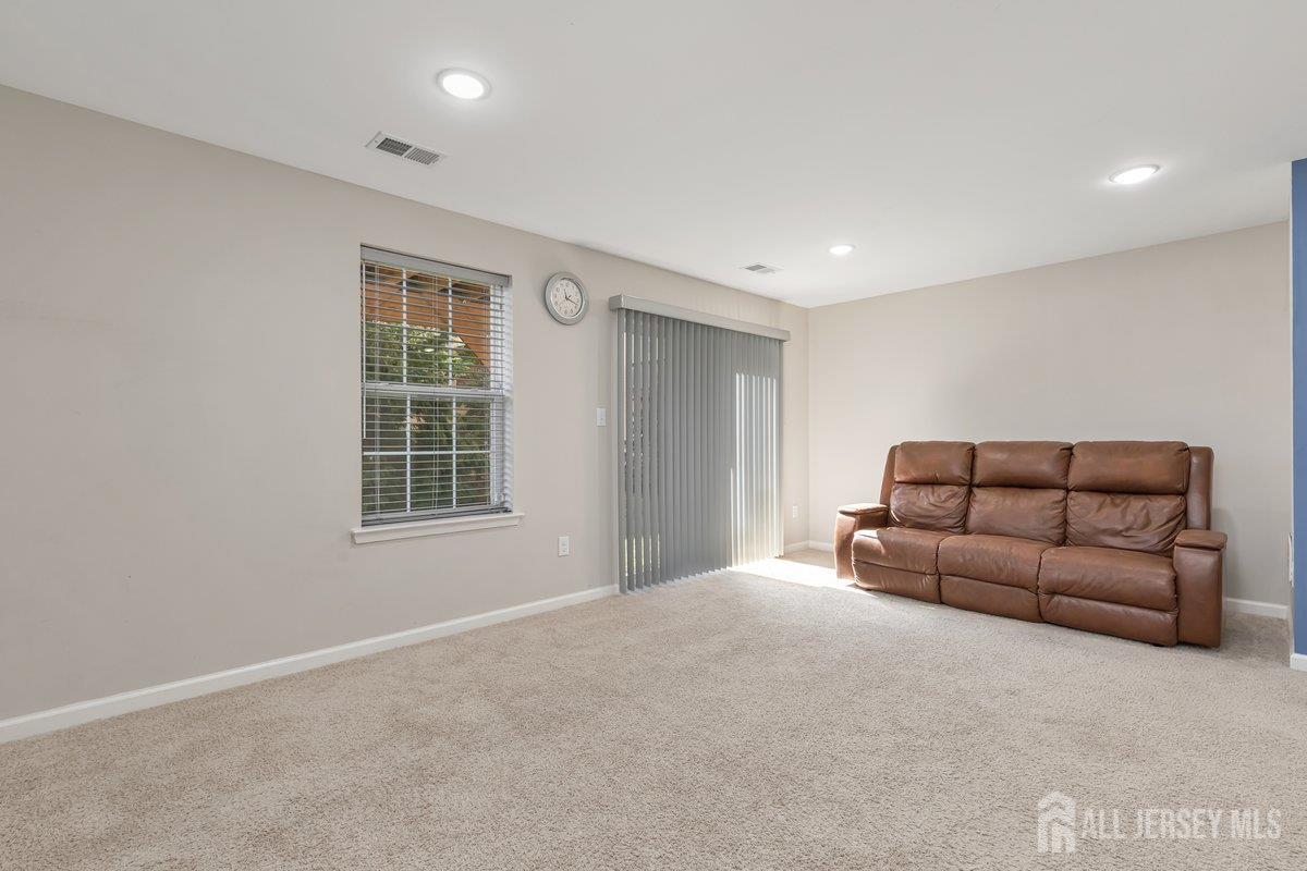 1302 Hights Farm Road North Monroe Township, NJ 08831 - Photo 9 of 39