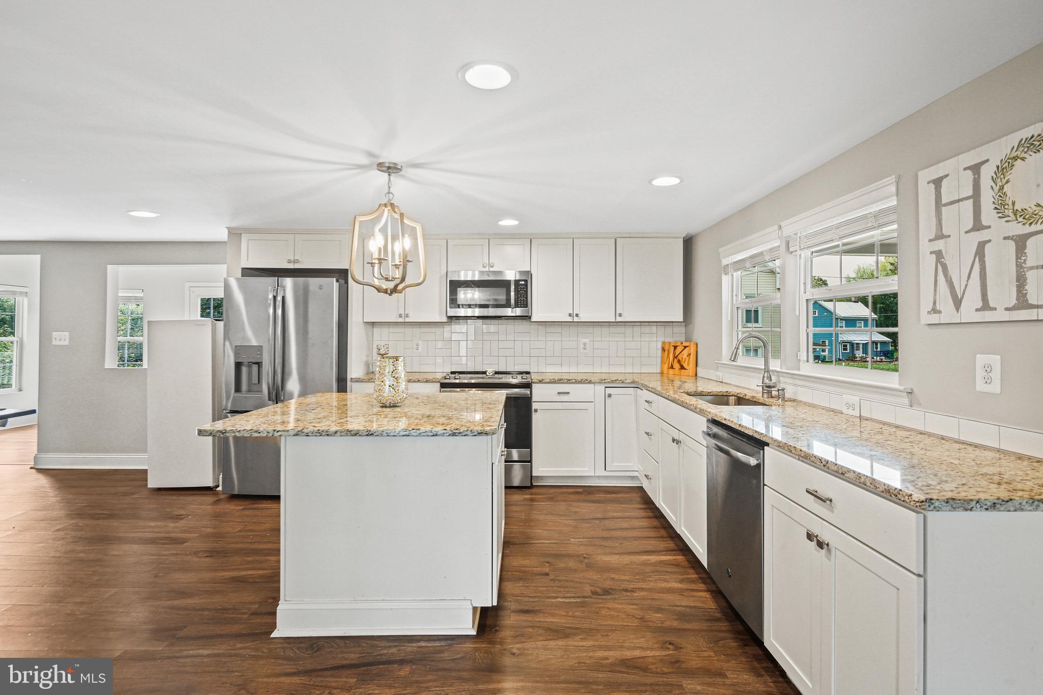 4535 Salem Bottom Road Westminster, MD 21157 - Photo 9 of 43 Updated kitchen