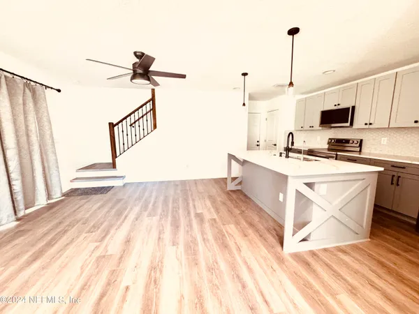 $1,950 | 3412 Biltmore Way, Orange Park, FL 32065