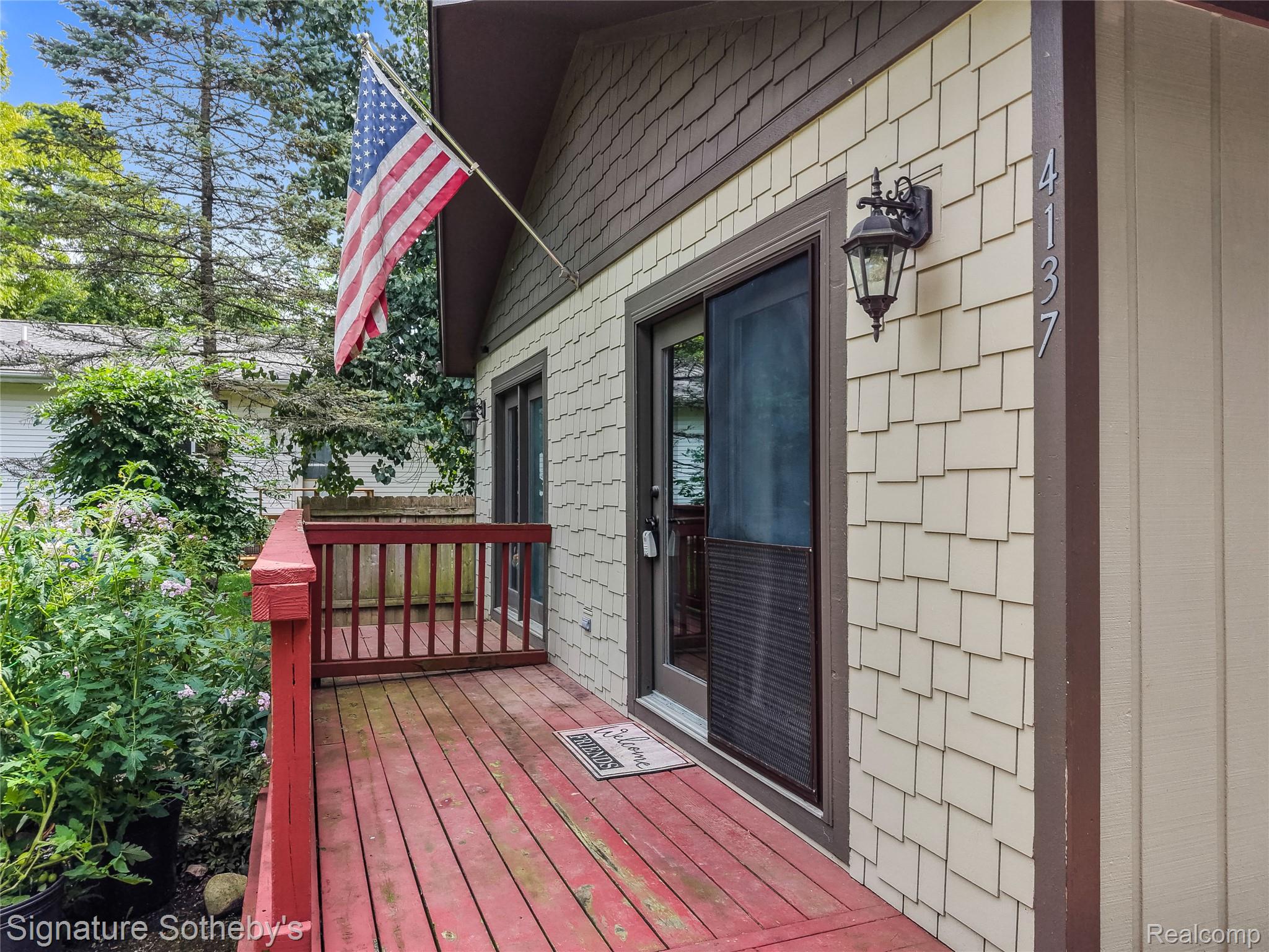 4137 West Allen Road Howell, MI 48855 - Photo 25 of 37 Front deck