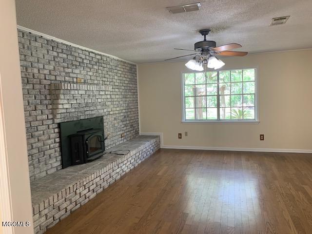 9044 Graham Road Moss Point, MS 39562 - Photo 13 of 30 IMG_6434