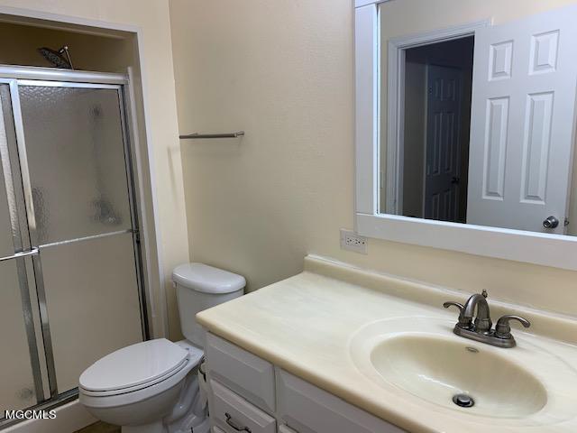9044 Graham Road Moss Point, MS 39562 - Photo 19 of 30 IMG_6450