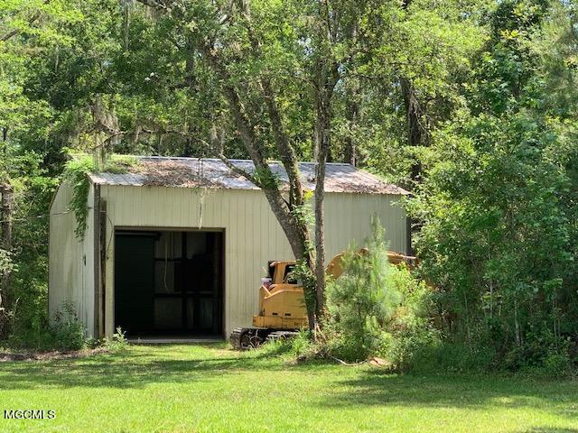 9044 Graham Road Moss Point, MS 39562 - Photo 24 of 30 IMG_6457