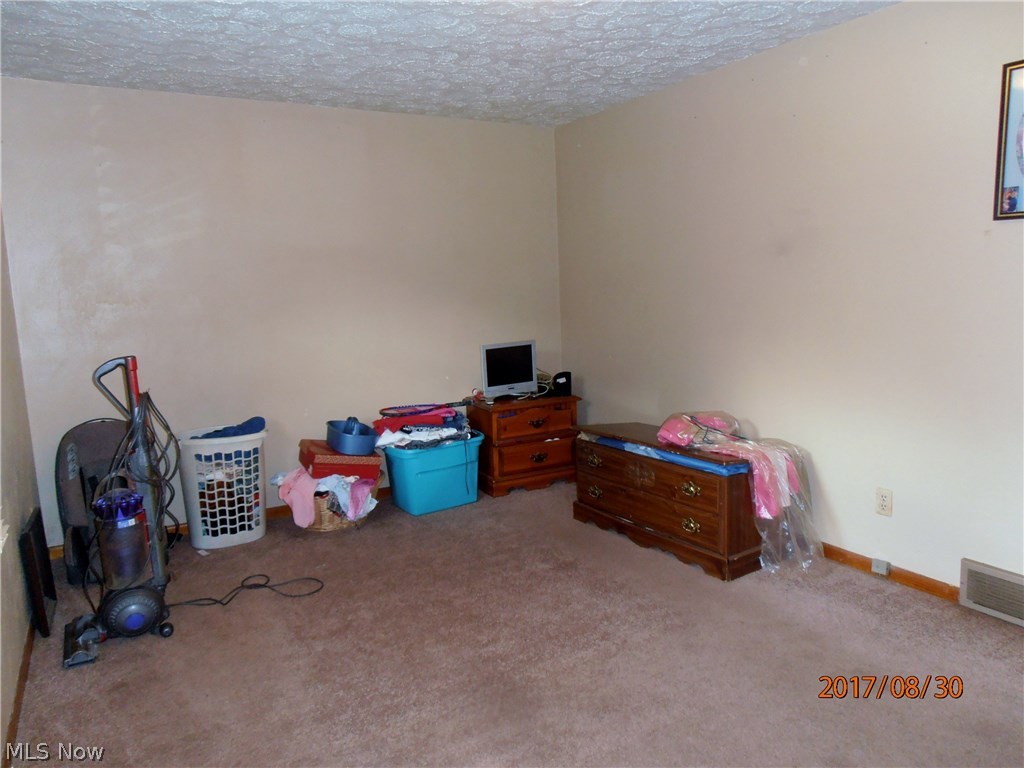 194 Cork Road Follansbee, WV 26037 - Photo 14 of 18 Gallery Image 14