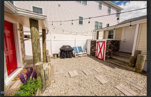 a view of a pathway of a house