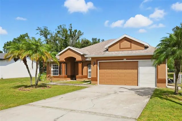 $1,900 | 917 Alsace Drive, Kissimmee, FL 34759