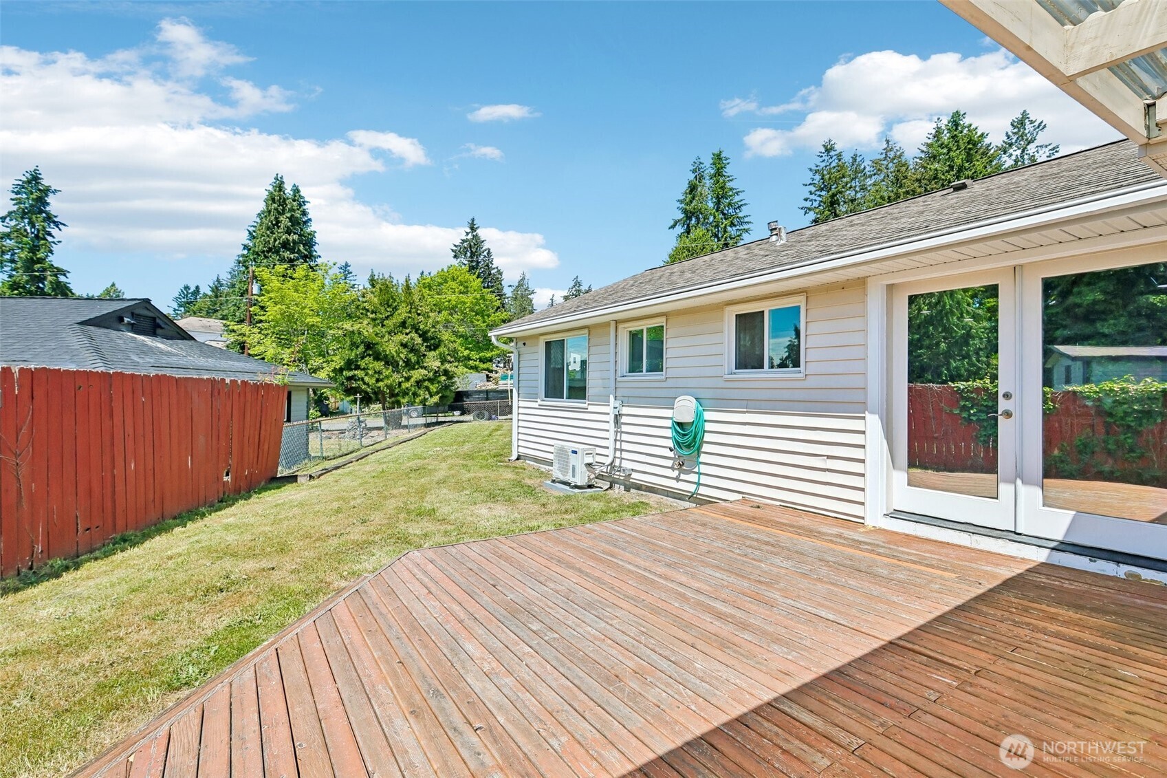 3425 Northeast 7th Place Renton, WA 98056 - Photo 23 of 36 Gallery Image 23
