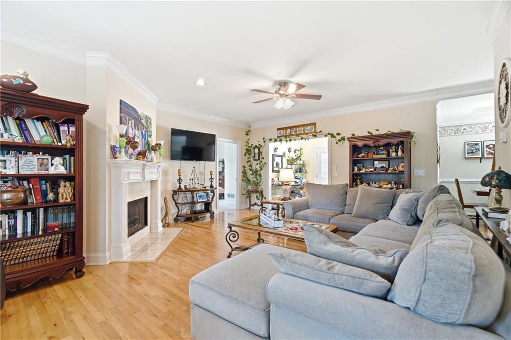 Gallery Image 6