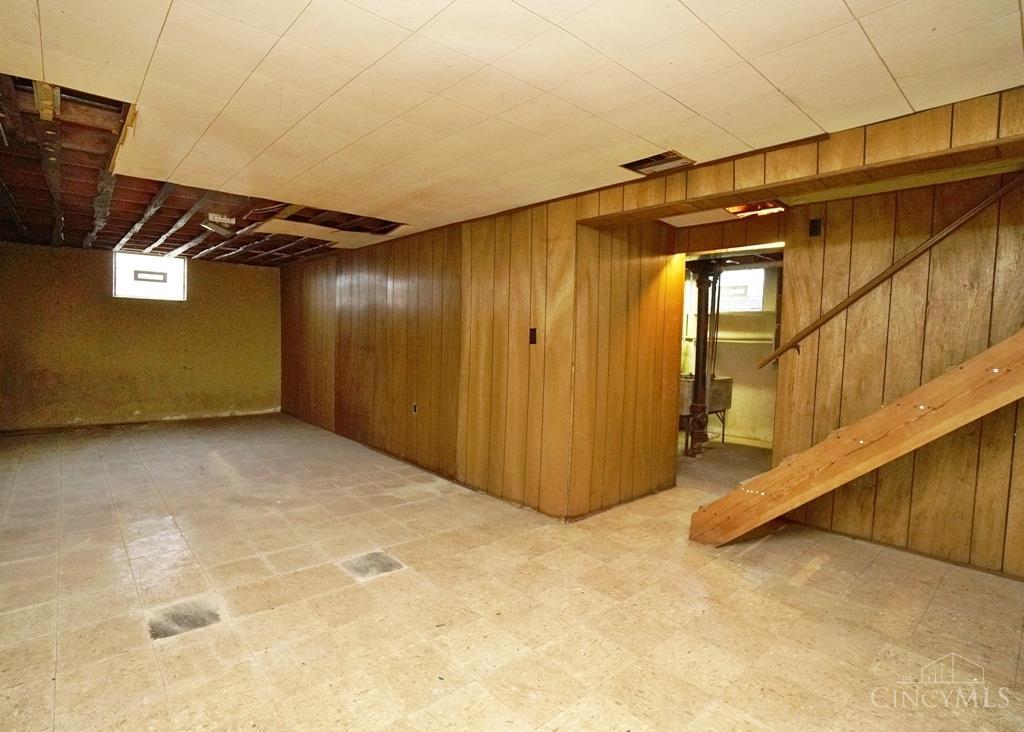 2253 Compton Road Cincinnati, OH 45231 - Photo 19 of 27 Gallery Image 19