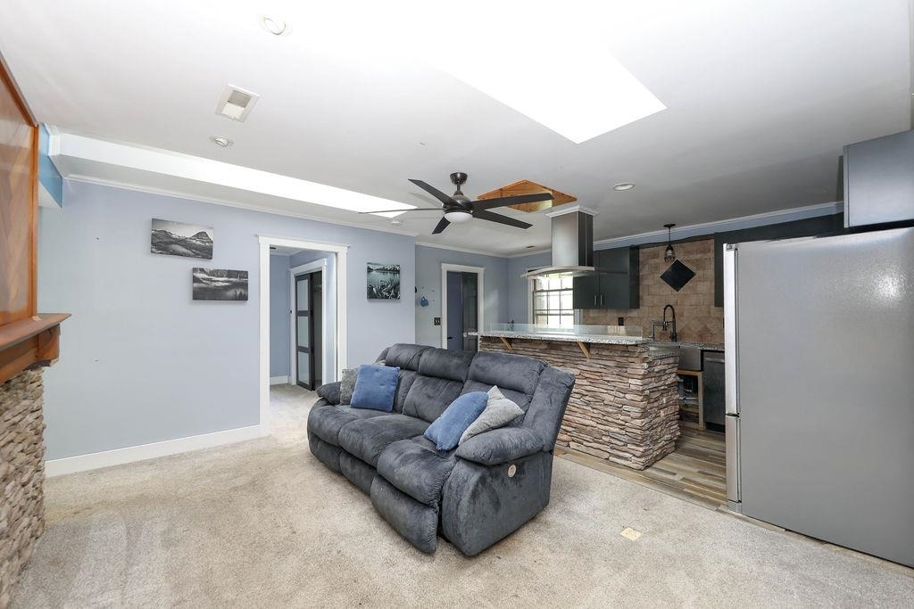 2251 Airport Road Bridgewater, VA 22812 - Photo 3 of 38