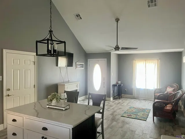 $485,000 | 102 Bayou Estates Drive, Des Allemands, LA 70030