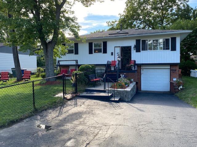 1639 Zettler Road Columbus, OH 43227 - Photo 1 of 35 Gallery Image 1