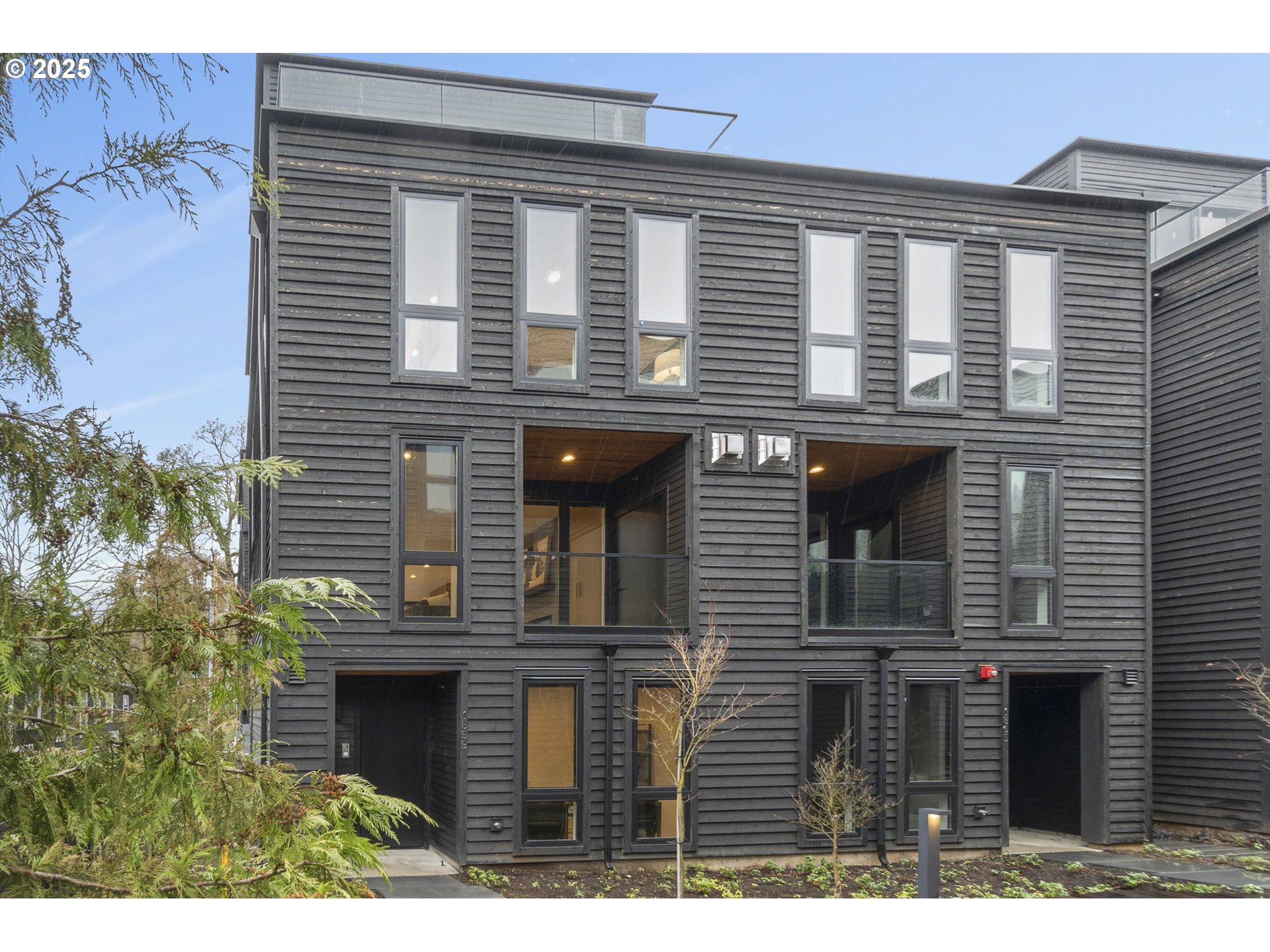 1845 Northwest 28th Avenue, Unit 6A Portland, OR 97210 - Photo 1 of 25