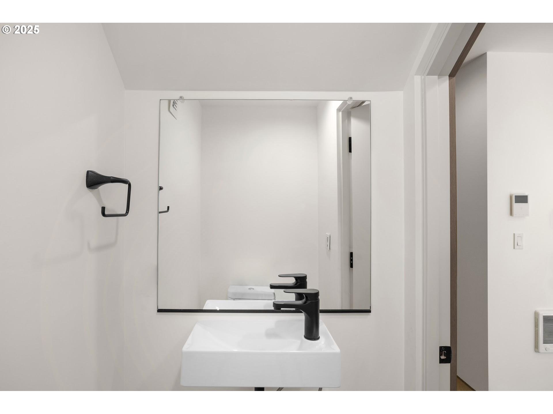 1845 Northwest 28th Avenue, Unit 6A Portland, OR 97210 - Photo 23 of 25