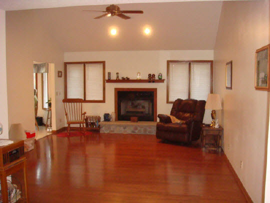 8313 Shaw Road Belvidere, IL 61008 - Photo 3 of 11 Gallery Image 3