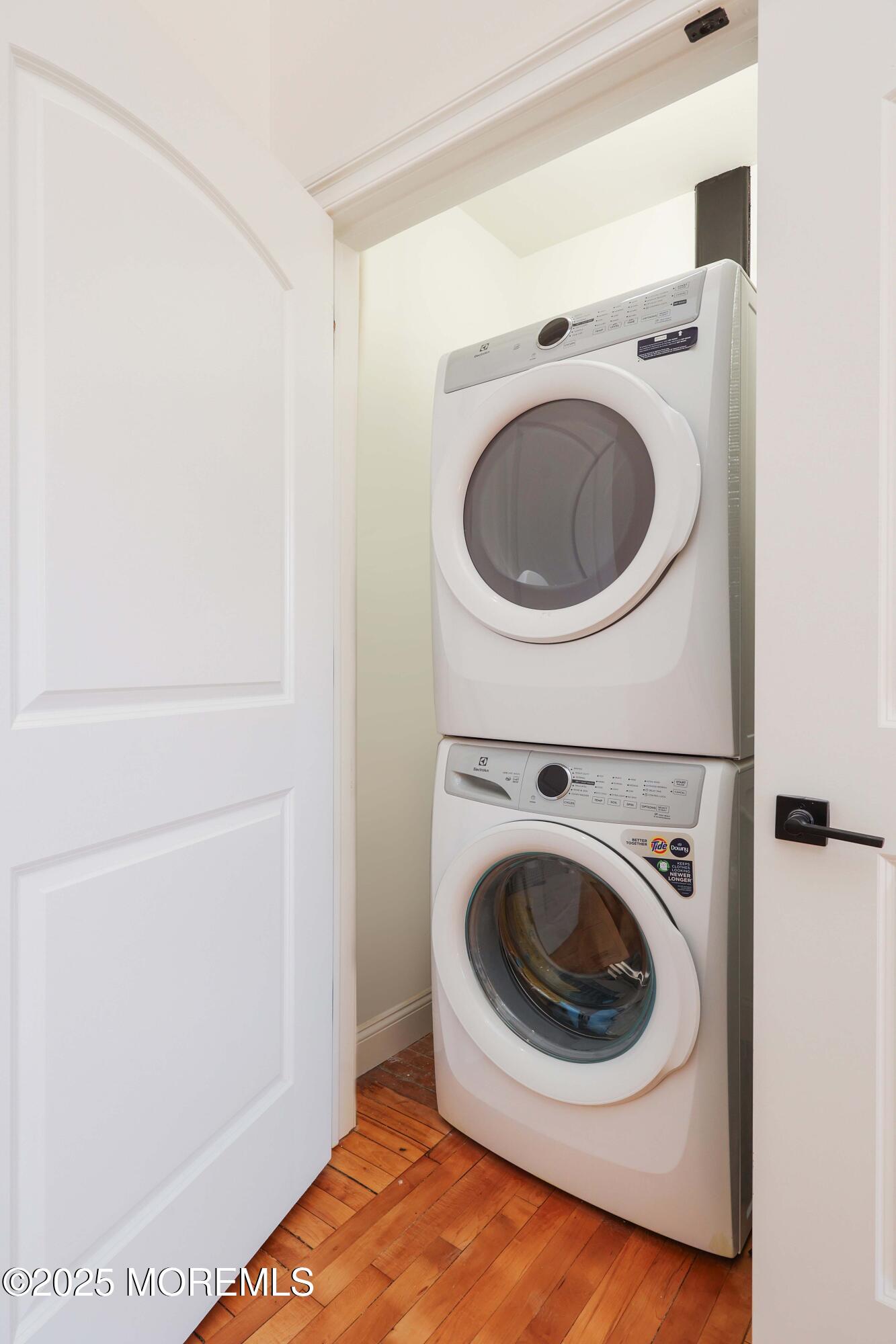 179 Chelsea Avenue, Unit 210 Long Branch, NJ 07740 - Photo 14 of 22 a utility room with dryer and washer